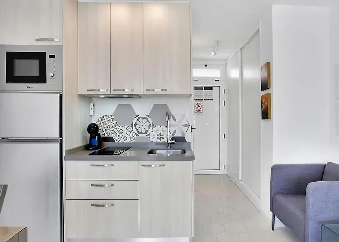 Alexander Playa De Americas Appartement