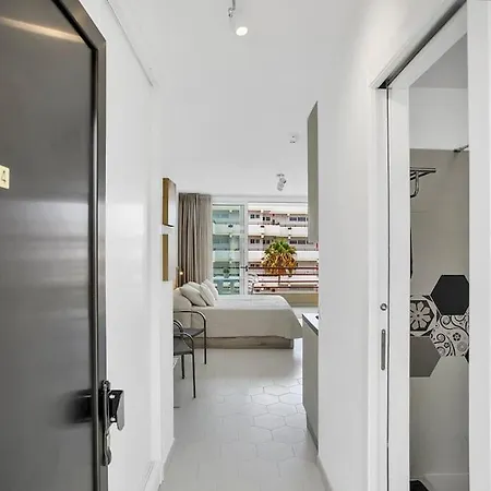 Alexander Playa De Americas Appartement