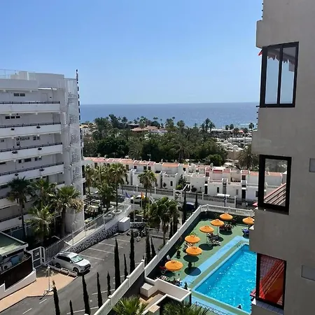 公寓 Alexander Playa De Americas *